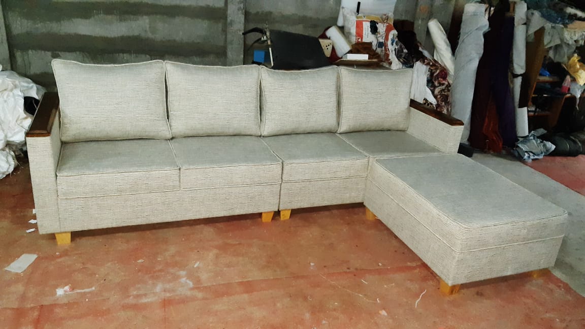 Sofa Slide